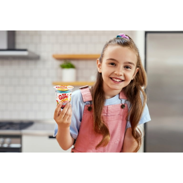 GUMI YUM Wildlife Gumi Yum Surprise Fruit Flavor Candy Egg with