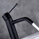 thumbnail image 4 of Grifo de baño negro mate con un solo orificio JXMMP Grifos monomando para fregadero de baño con desagüe emergente y placa de cubierta de 6 pulgadas y manguera de suministro de agua CUPC, 4 of 6