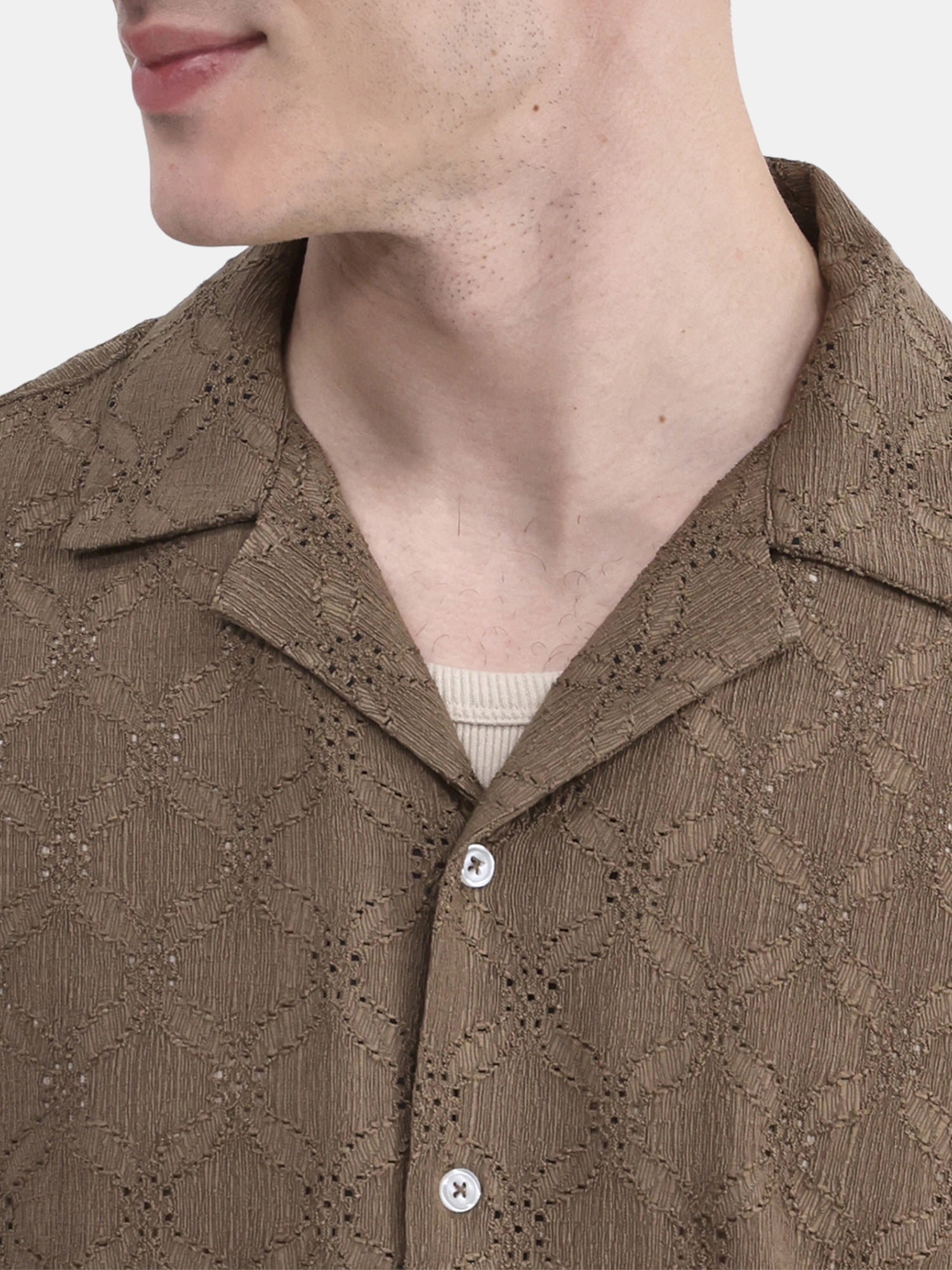 No Boundaries Men's & Big Men's Eyelet Short Sleeve Button Up Shirt, Sizes XS-3XL