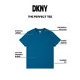 thumbnail image 2 of Camiseta DKNY de Algodón Suave con Cuello Redondo para Hombre en Azul Marino, 2 of 7