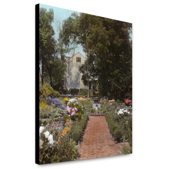 Canvas Print: Reveille, Elmer Mulford Crutchfield House, 4200 Cary Street