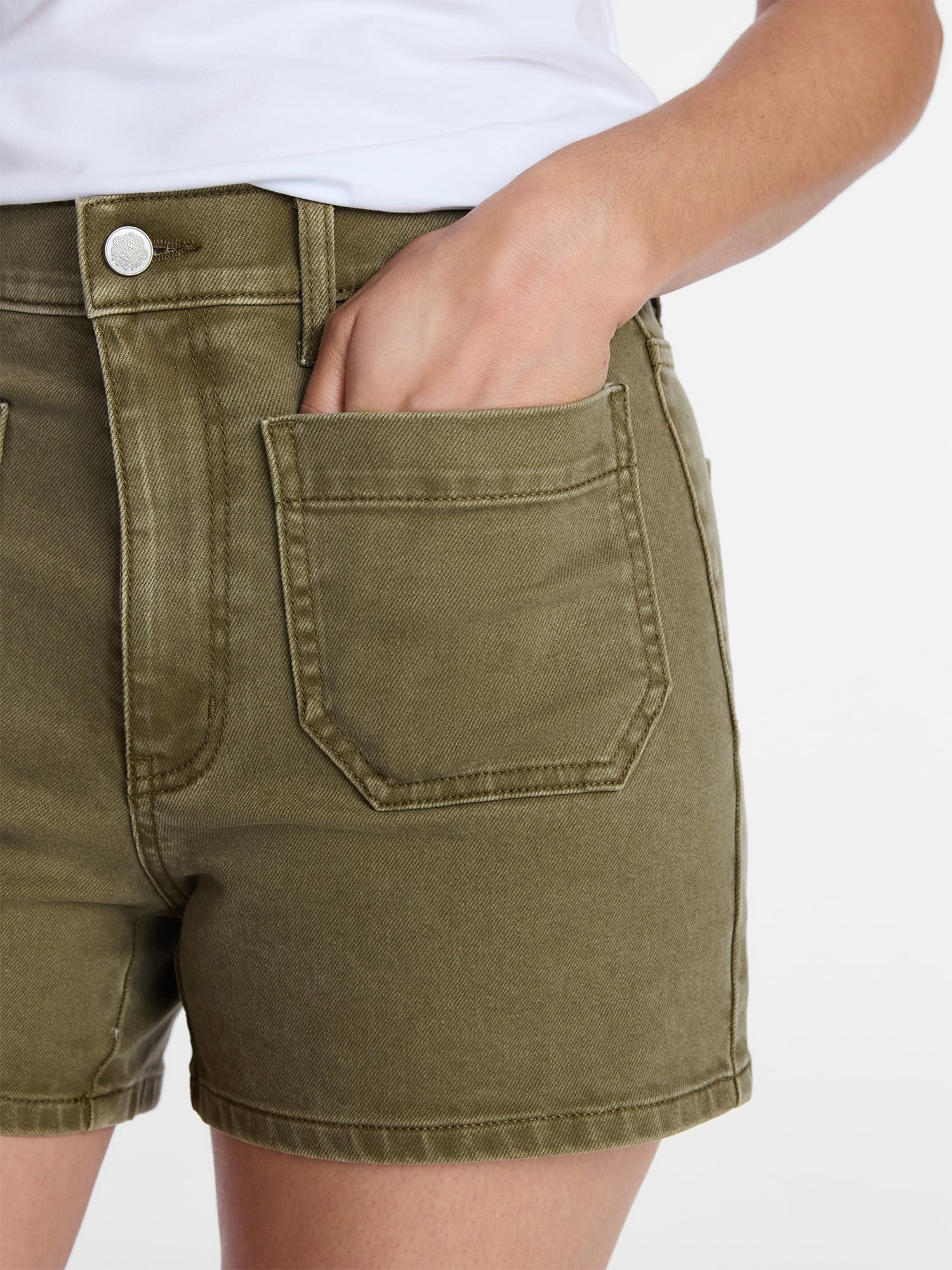 Time and Tru Women's High Rise Patch Pocket Denim Shorts, 4" Inseam, Sizes 0-20
