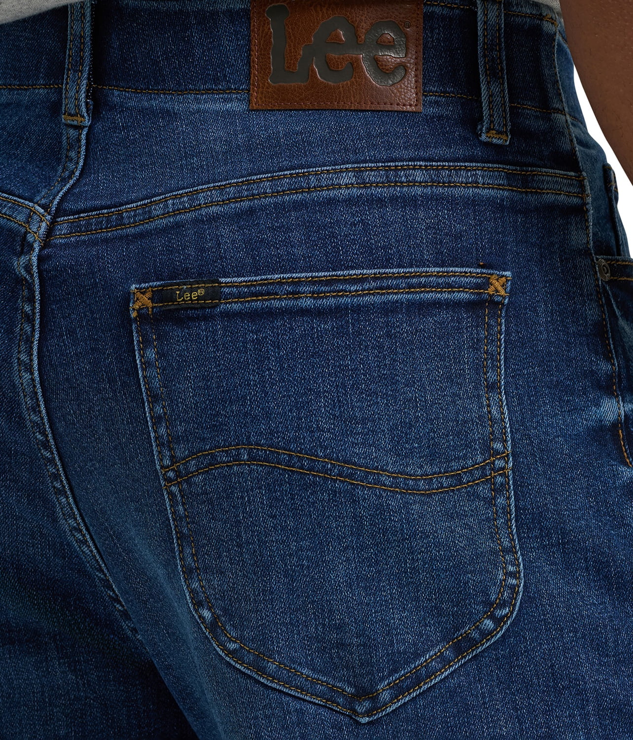 Lee Men's Extreme Motion Loose Jean