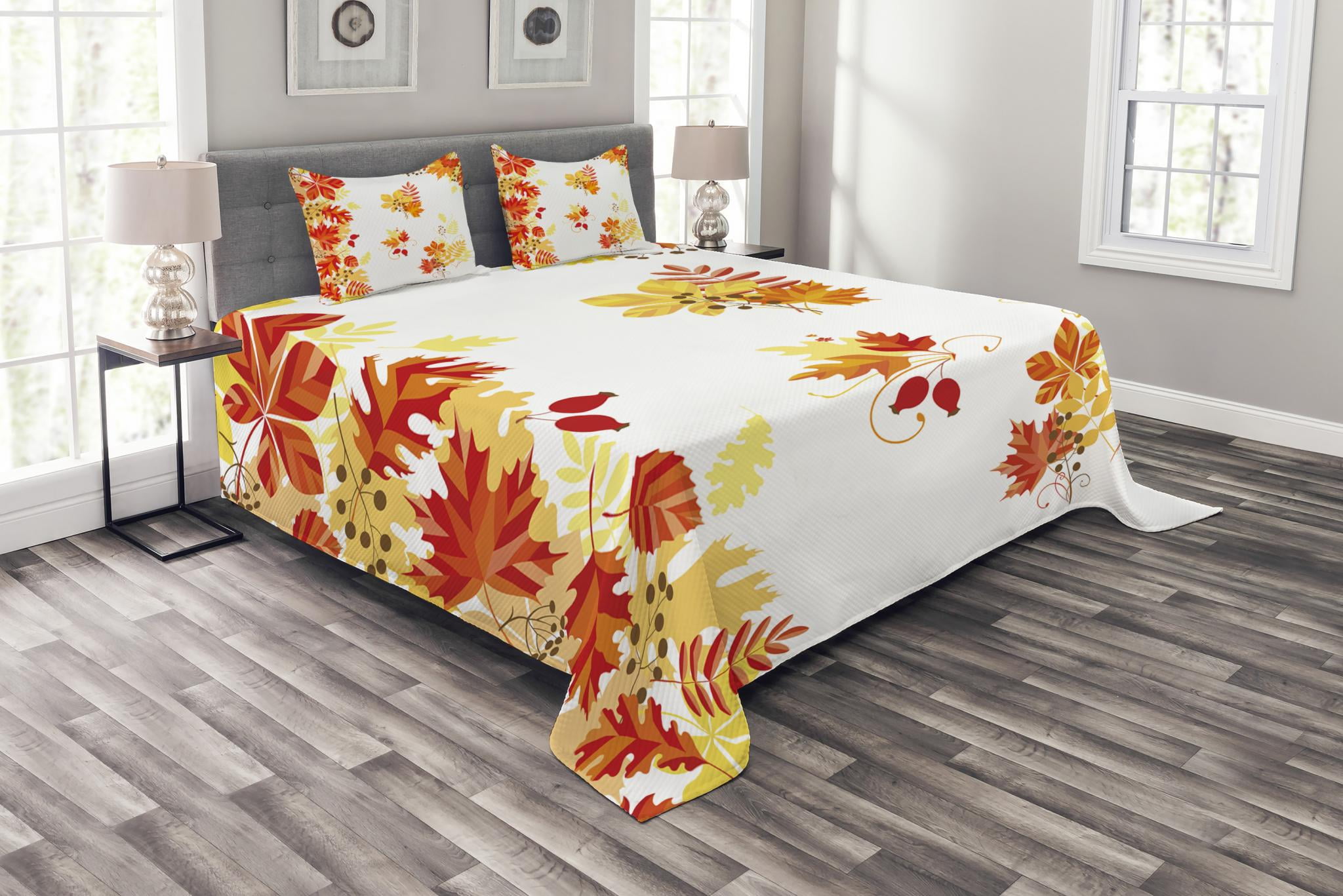 Fall Bedspread Set, Autumn Themed Pattern Chestnut Oak Maple Leaves and