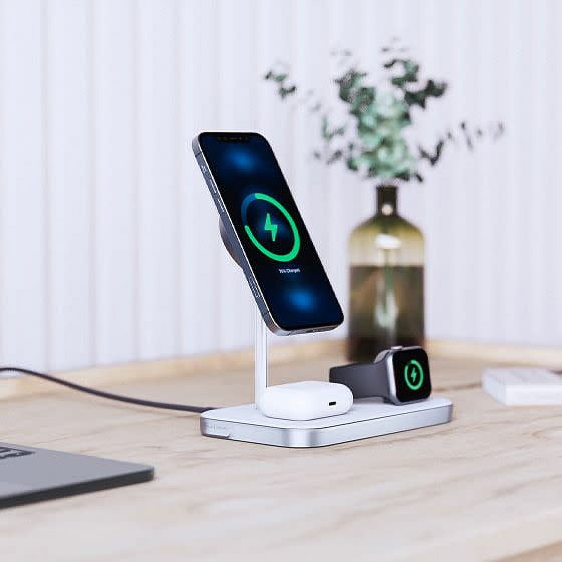 Alogic MagSpeed 3-in-1 Wireless 15W Charging Station - White MSP31SL15W - image 3 of 5