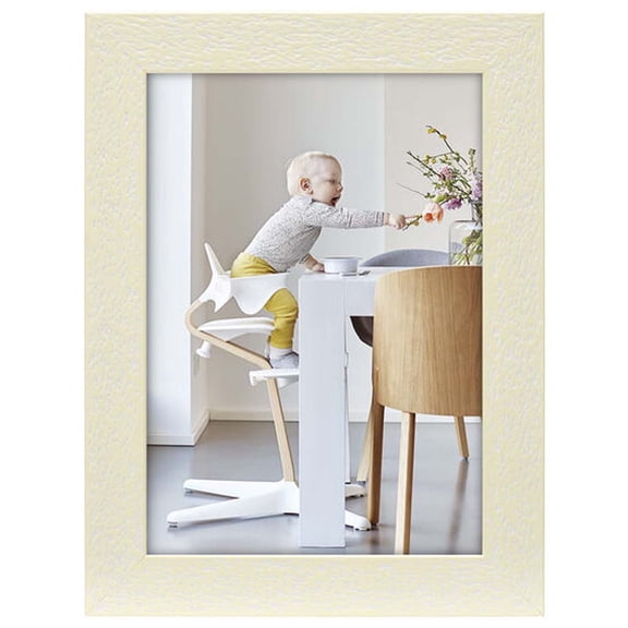 Malden 8X10 Linear Buttercup Driftwood Frame