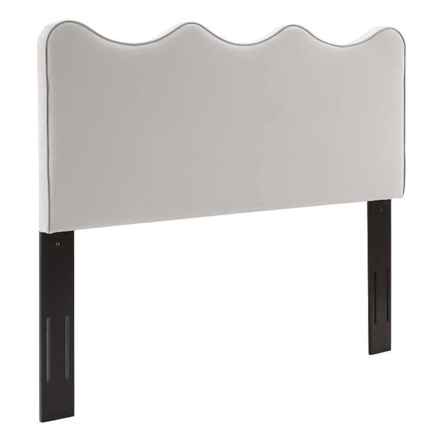 Pemberly Row Tête de Lit Moderne en Velours de Performance Double/grand Lit en Gris Pâle