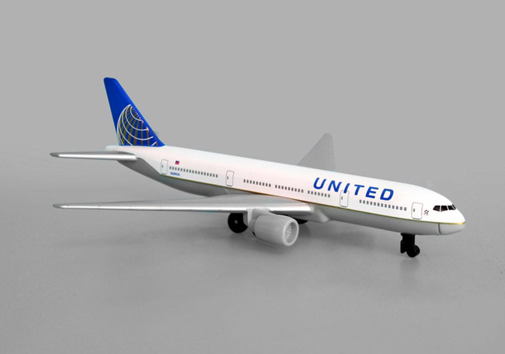777 White Color Airplane Die-Cast Passenger Plane Model Art Craft 