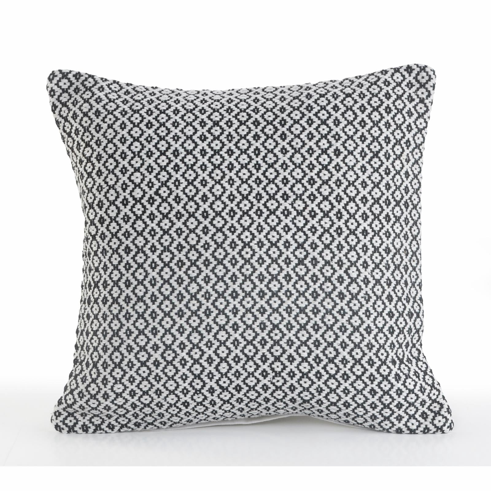 Harlow Hill Hampton 18" x 18" Gray/White Geometric Cotton Adult Decorative Throw Pillow