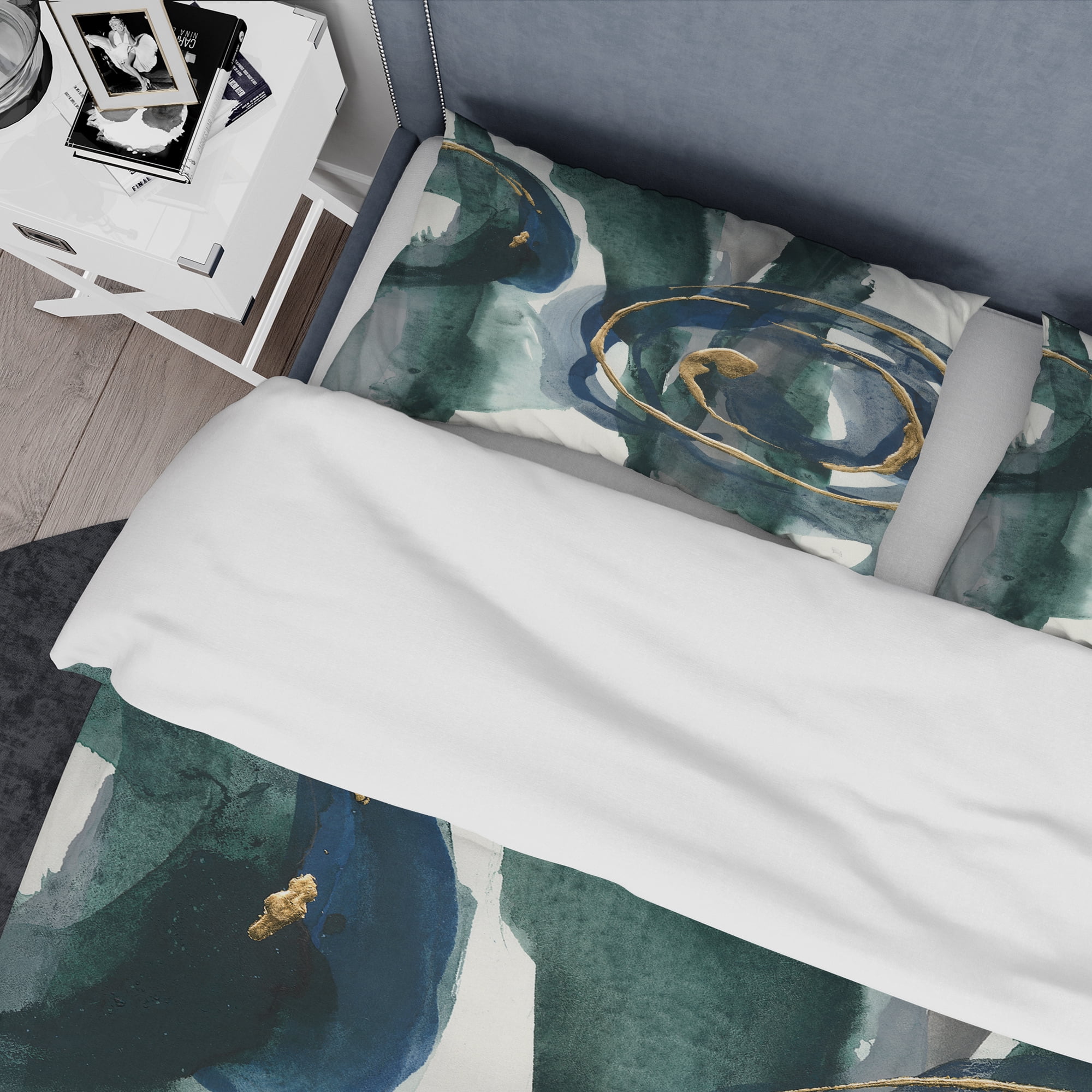 Designart 'Mettalic Indigo and Gold III' Geometric Duvet Cover Set
