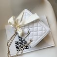 thumbnail image 4 of El nuevo bolso de hombro de cuero artificial con cadena de diamantes de moda es adecuado para bolso cruzado de mujer., 4 of 6