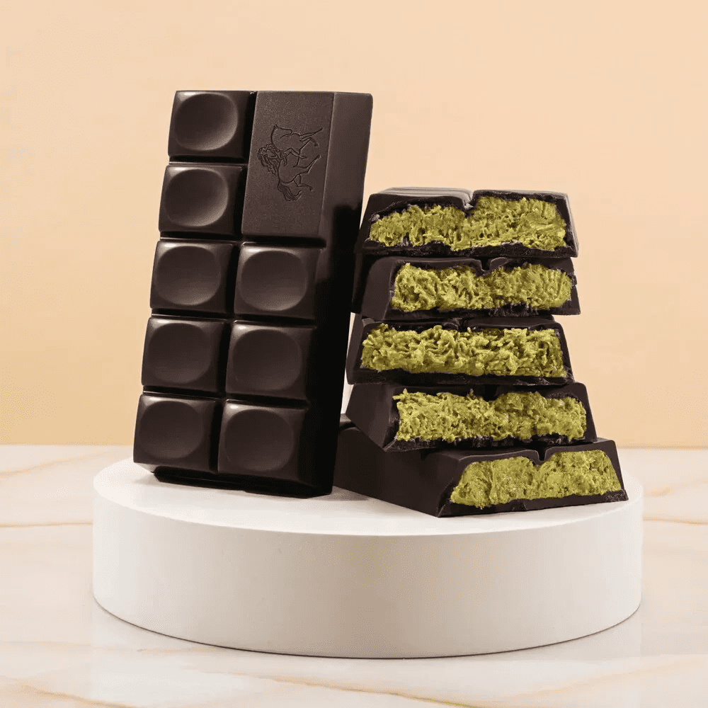 Godiva Dubai Chocolate with Dark Chocolate- Kadayif and Pistachio Filling – 180g