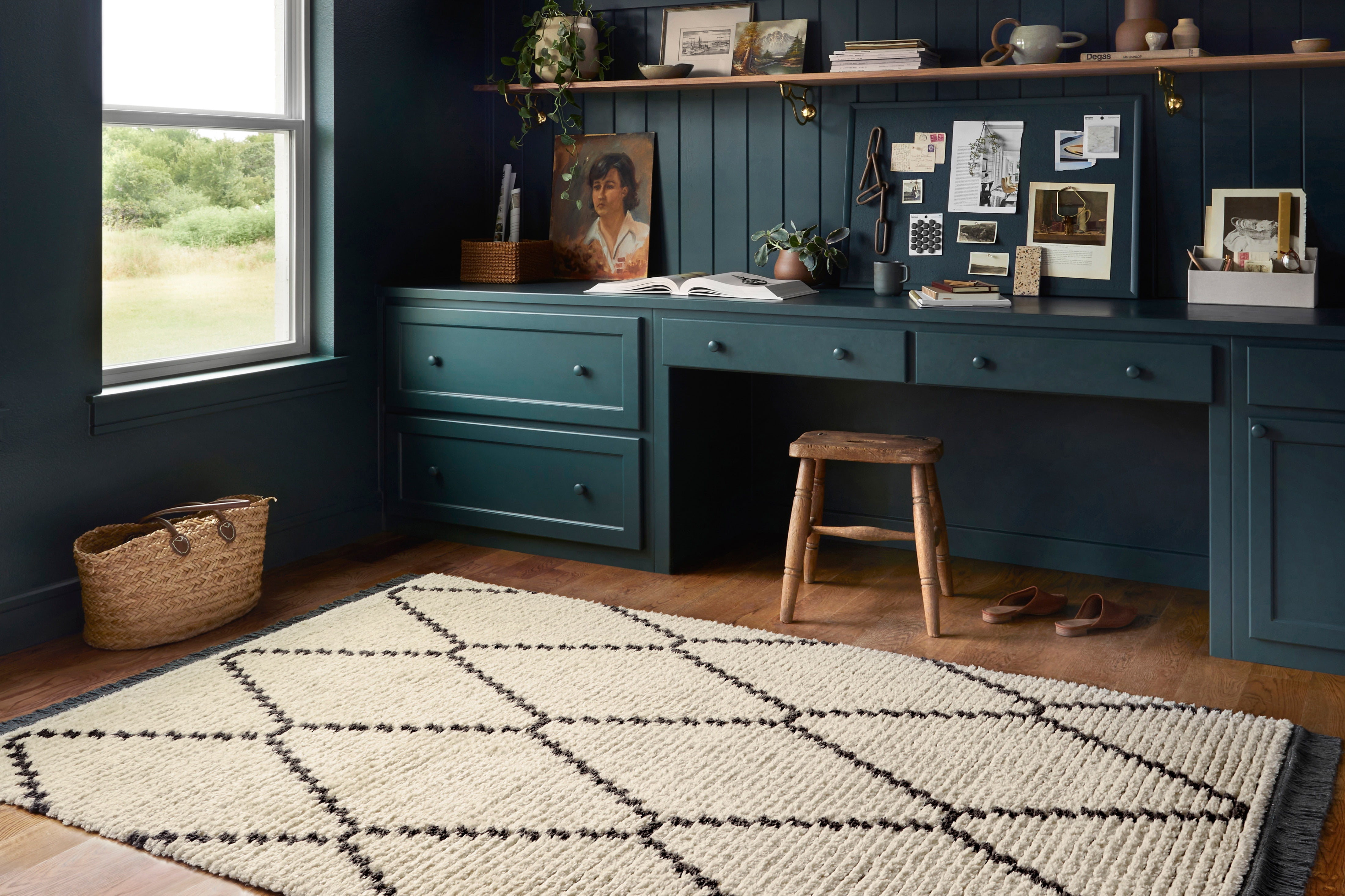 Chris Loves Julia x Loloi Alice Cream/Charcoal 2'-7" x 8'-0" Area Rug