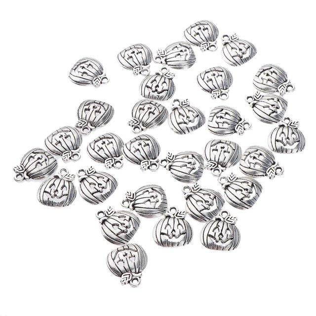 Colgante de calabaza de metal 50 piezas DIY Halloween calabaza colgantes sonrisa cara en apariencia de hallazgos de joyería - Plata antigua Plata antigua Magideal Colgante de calabaza de metal