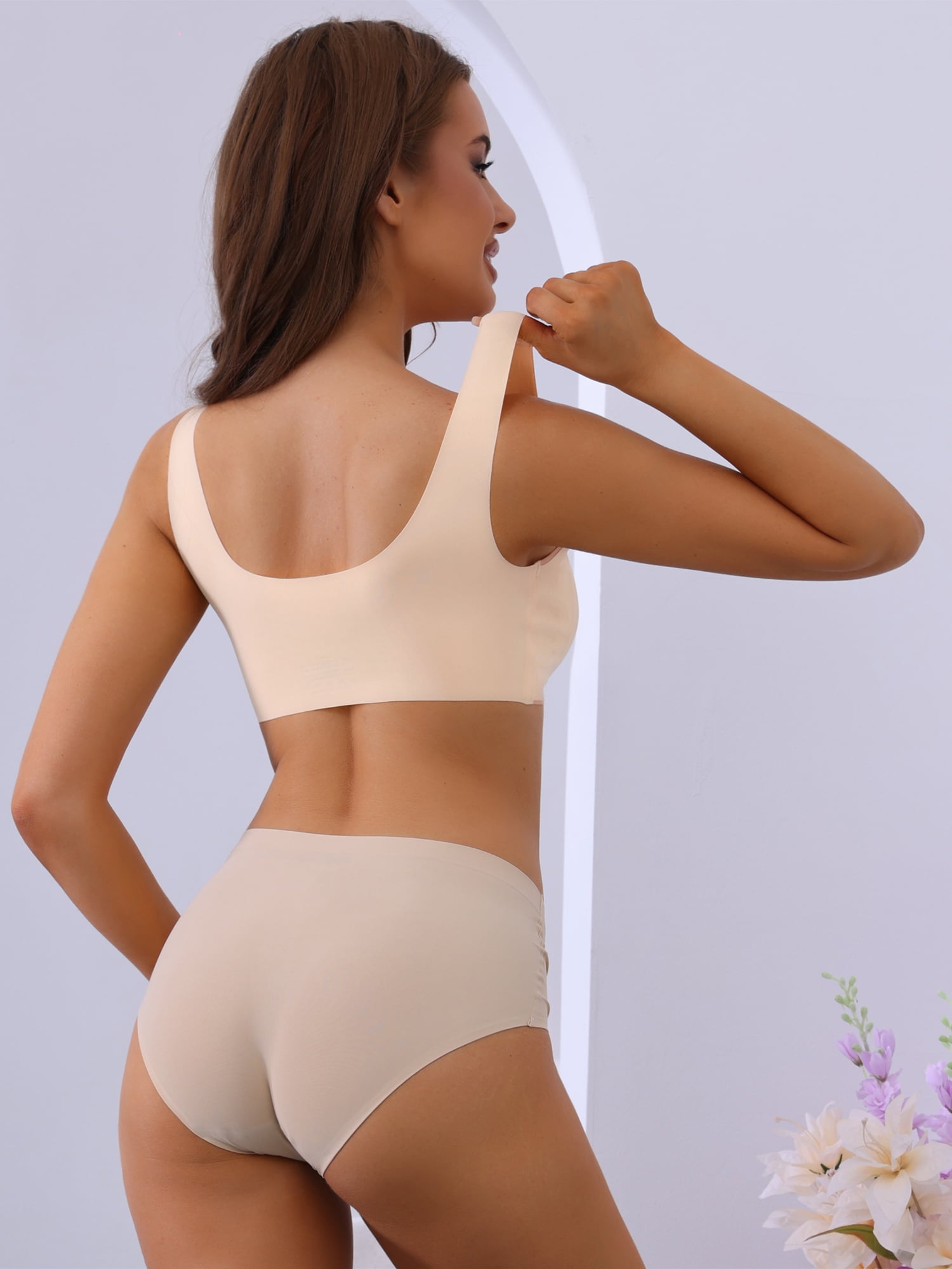 Unique Bargains Women's V-Neck Contrast Trim Pullover Wireless Bras S Beige