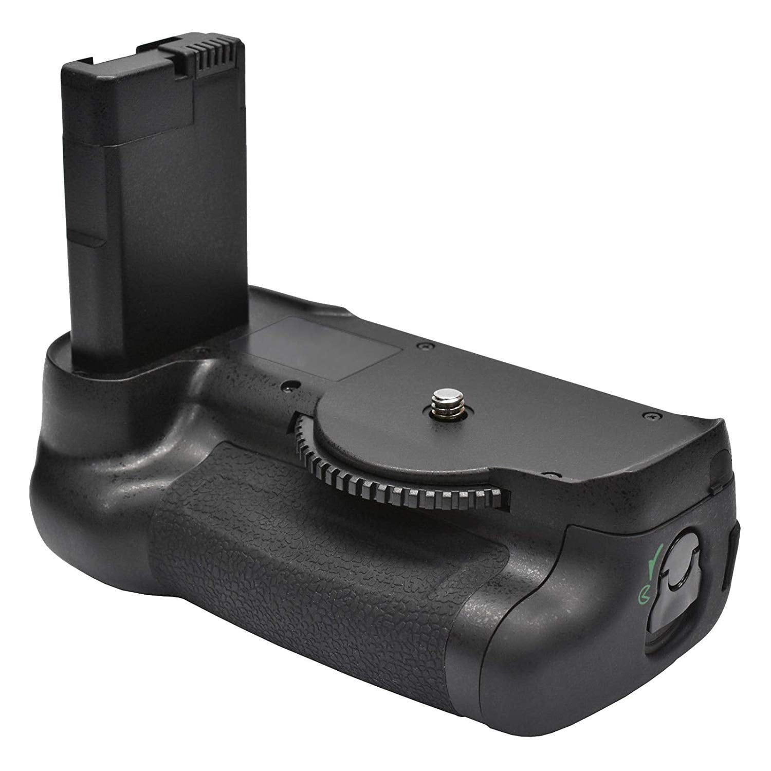Charger UltraPro Accessory Bundle 4-Pk EN-EL14a Long-Life Batteries Battery Grip Bundle F//Nikon D5600: Includes Vertical Battery Grip