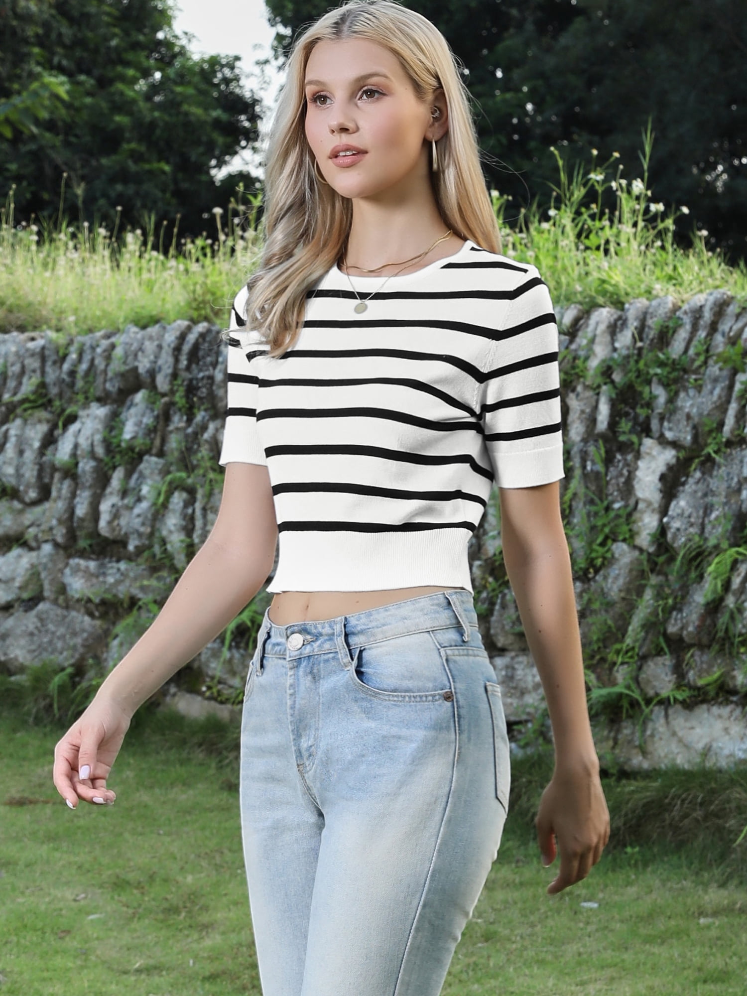 DARING DIVA Women's Short Sleeve Striped Crew Neck T Shirts S Black Striped