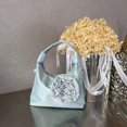 thumbnail image 4 of Bolso de mano de nailon versátil con diseño de flores de lujo francés ligero de tendencia diaria para mujer, bolso de hombro personalizado de moda informal tipo baguette para axila, 4 of 4