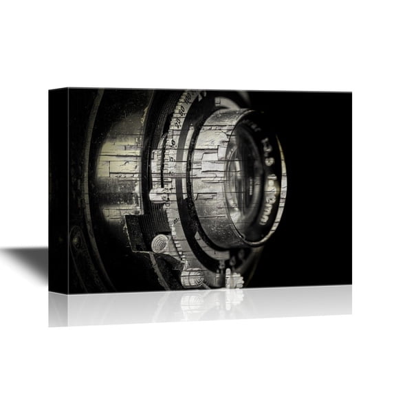 wall26 - Canvas Wall Art - Vintage Camera Lens Closeup - Gallery Wrap Modern Home Art | Ready to Hang - 16x24 inches