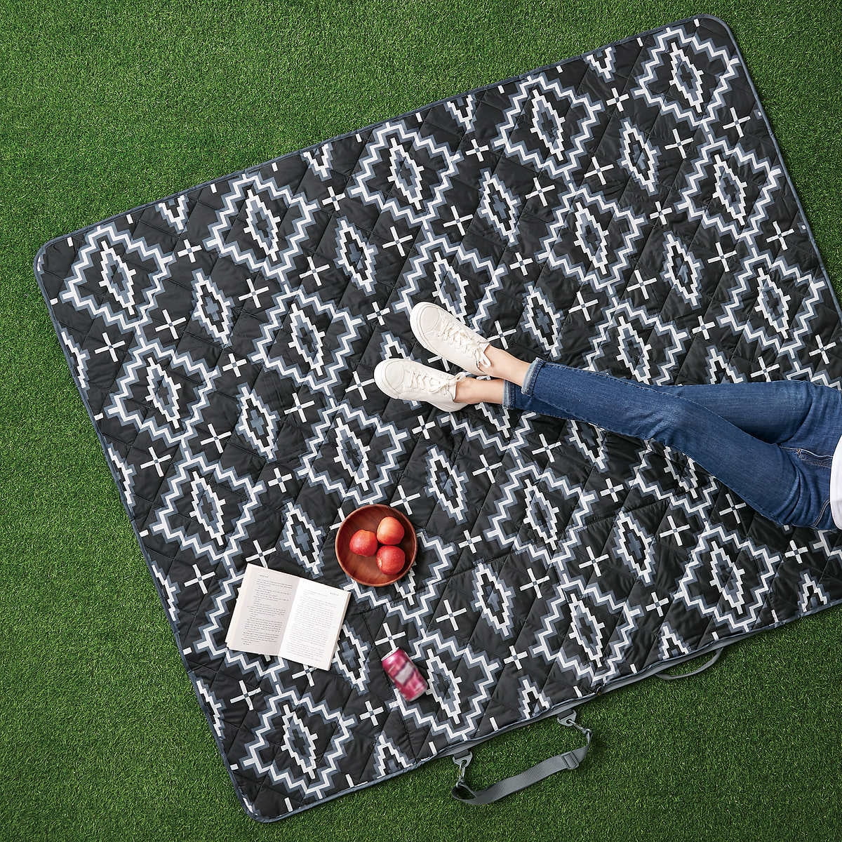 Pendleton Packable Blanket Black