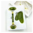 thumbnail image 1 of Rodillo Gua Sha y Jade de una pieza, rodillo facial, herramienta de aseo con rodillo facial, masaje facial de cuarzo rosa Baimei, masajeador de ojos y cuello (verde), 1 of 5