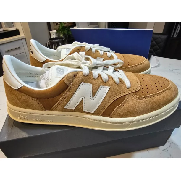 New Balance T500 Men's Court Tan Suede Shoes MENS SIZE 10 NEW