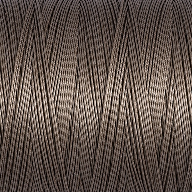 eQuilter Gütermann Hand Quilting Thread - 220 yds - Light Gray