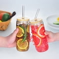 thumbnail image 4 of Juego de vasos de vidrio SENTVEND de 20 oz con tapas de bambú y popotes, 4 of 6