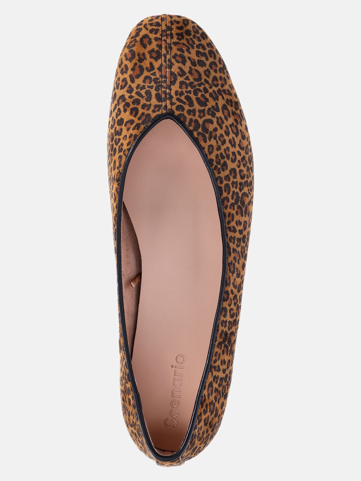 Scenario Women's Faux Suede Ballet Flats