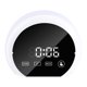 thumbnail image 4 of Reloj despertador digital con superficie de espejo, luz nocturna LED colorida con puerto de salida USB dual (blanco), 4 of 8