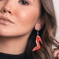 thumbnail image 2 of 1 par de pendientes para mujeres lipstick labial rojo colgar tacones altos pendientes de gancho joyas, 2 of 3