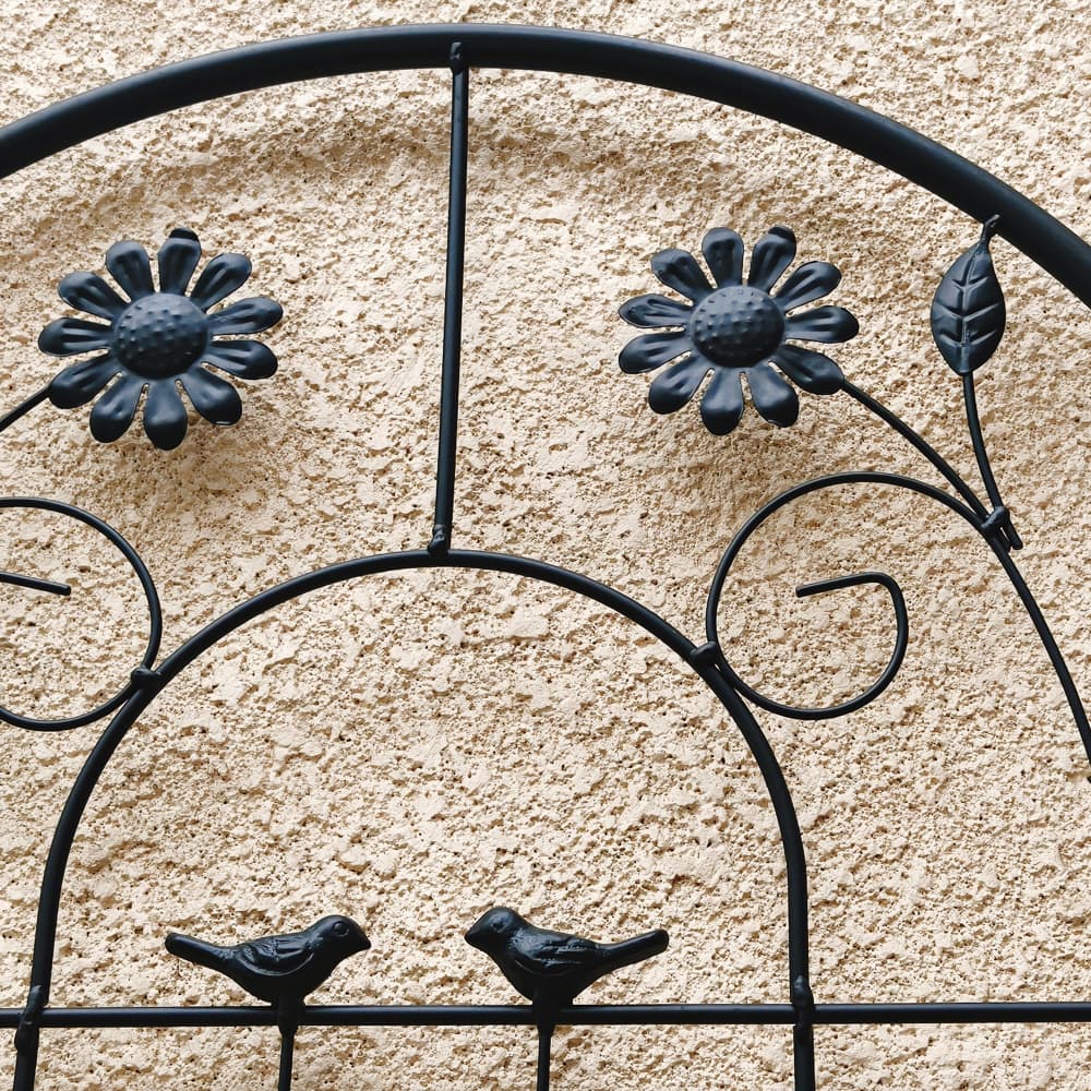 Tcbosik 2 Piece Garden Trellis for Climbing Plants, Outdoor Decorative Metal Flower Trellis, Black