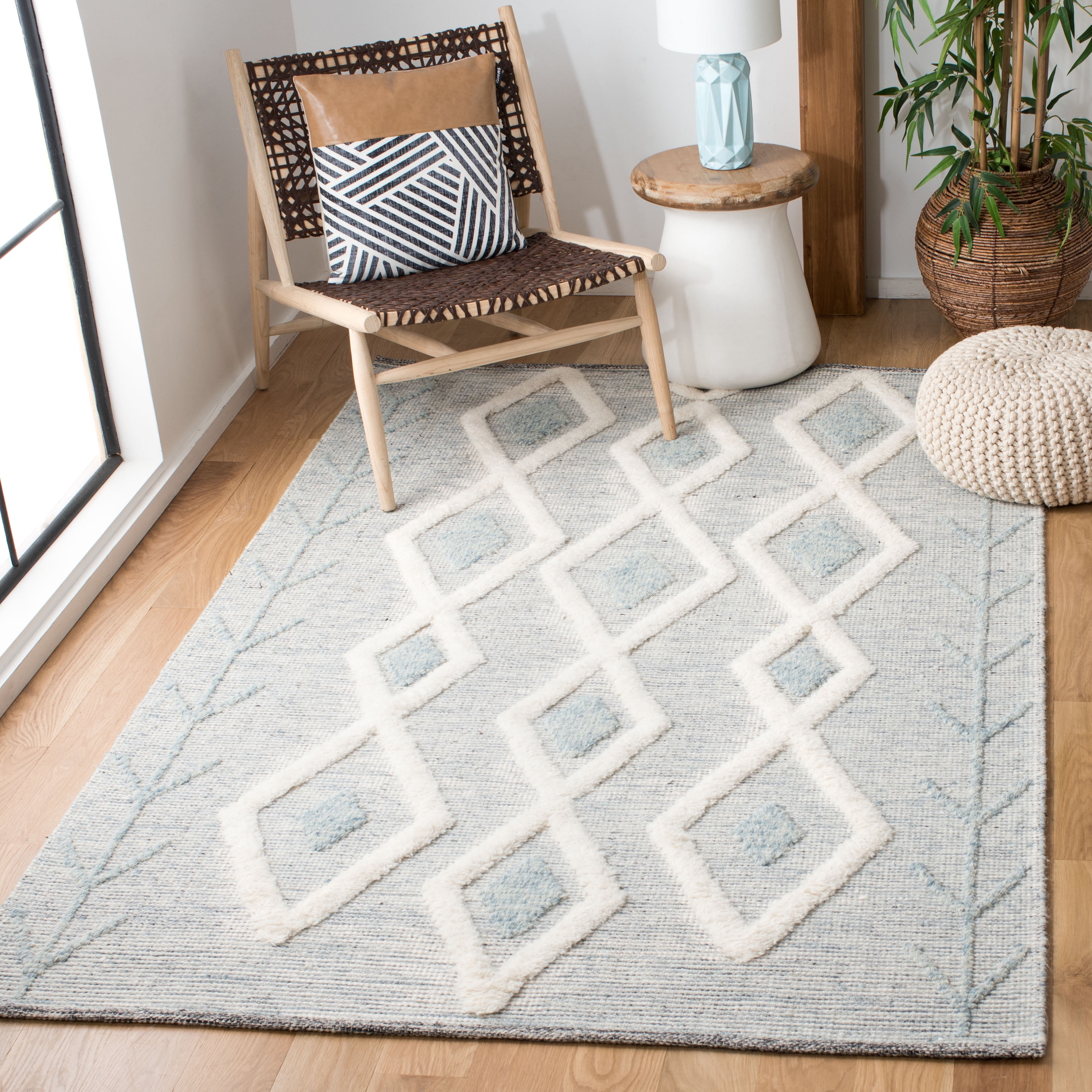 SAFAVIEH Vermont Yazmin Geometric Area Rug, Blue/Ivory, 6' x 6' Square