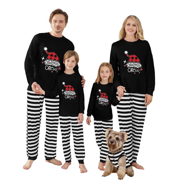 Pijamas navideños para toda la familia: camisetas de manga larga con estampado de gorro de Papá Noel y pantalones a rayas. Ropa de dormir navideña.