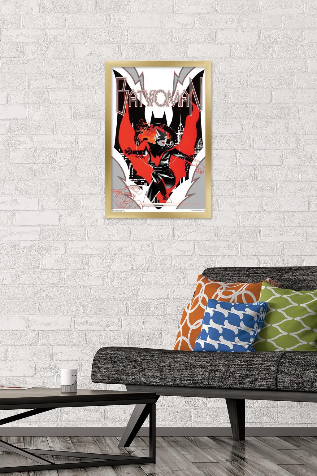 DC Comics - Batwoman Wall Poster, 14.725" x 22.375", Framed