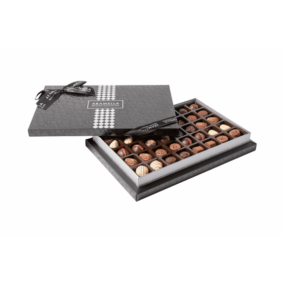 Aramella Belgian Chocolate Diamond Black Box (40 Pieces / 17.6oz)