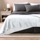 thumbnail image 2 of Manta de Cama de Felpa Sherpa Mullida y Suave Reversible Liviana Tamaño Matrimonial/queen Blanca Bare Home, 2 of 6