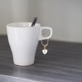 thumbnail image 2 of Breloques Initiales pour Gobelets et Tasses Accessoires Poignée en Forme de Cœur Idée de Noël Réfléchie, 2 of 5