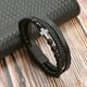 thumbnail image 1 of Pulsera de hombre de acero inoxidable con piedra natural y tejido cruzado, 1 of 5