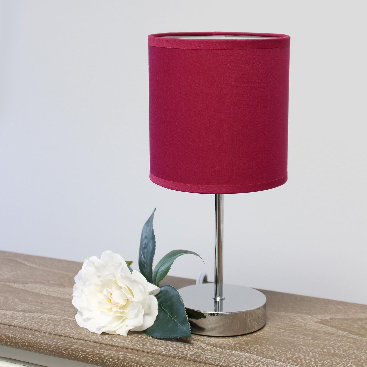 Simple Conceptions Mini lampe de table de base chromée avec abat-jour en tissu, Vin