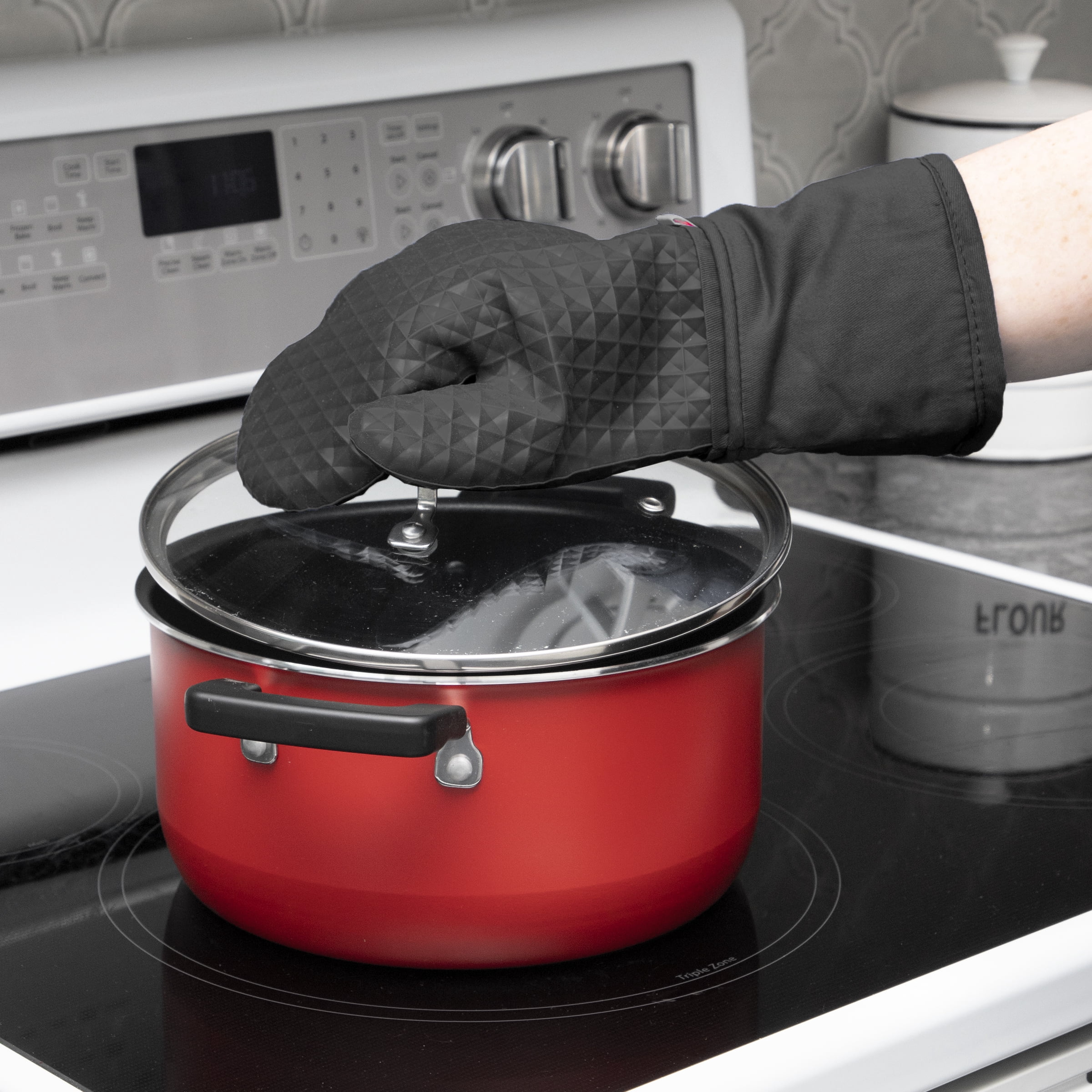 T-fal Flexible Waffle Silicone Oven Mitts, Set of Two, Charcoal