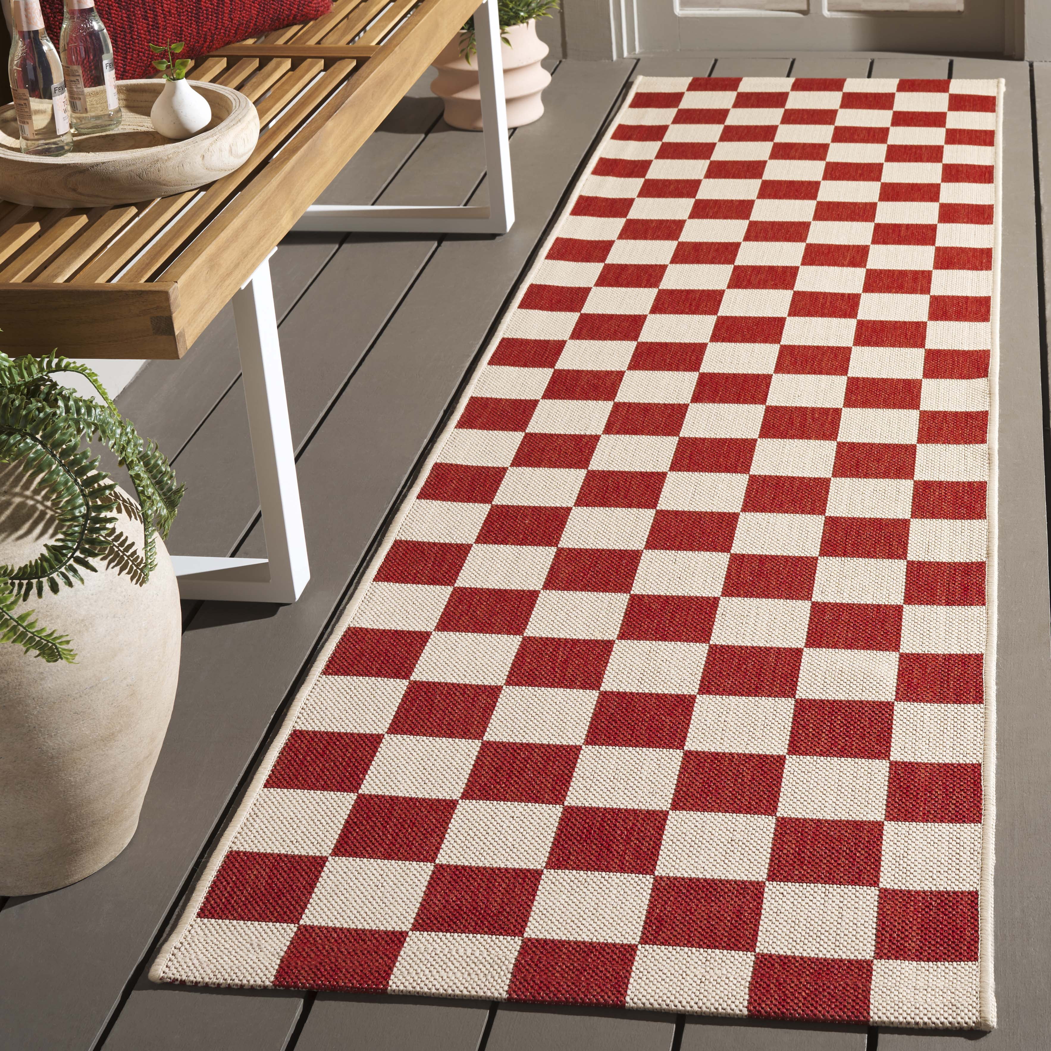 Safavieh Courtyard Talbot Checkered Indoor/Outdoor Runner Rug, Red/Beige, 2'3" x 8'