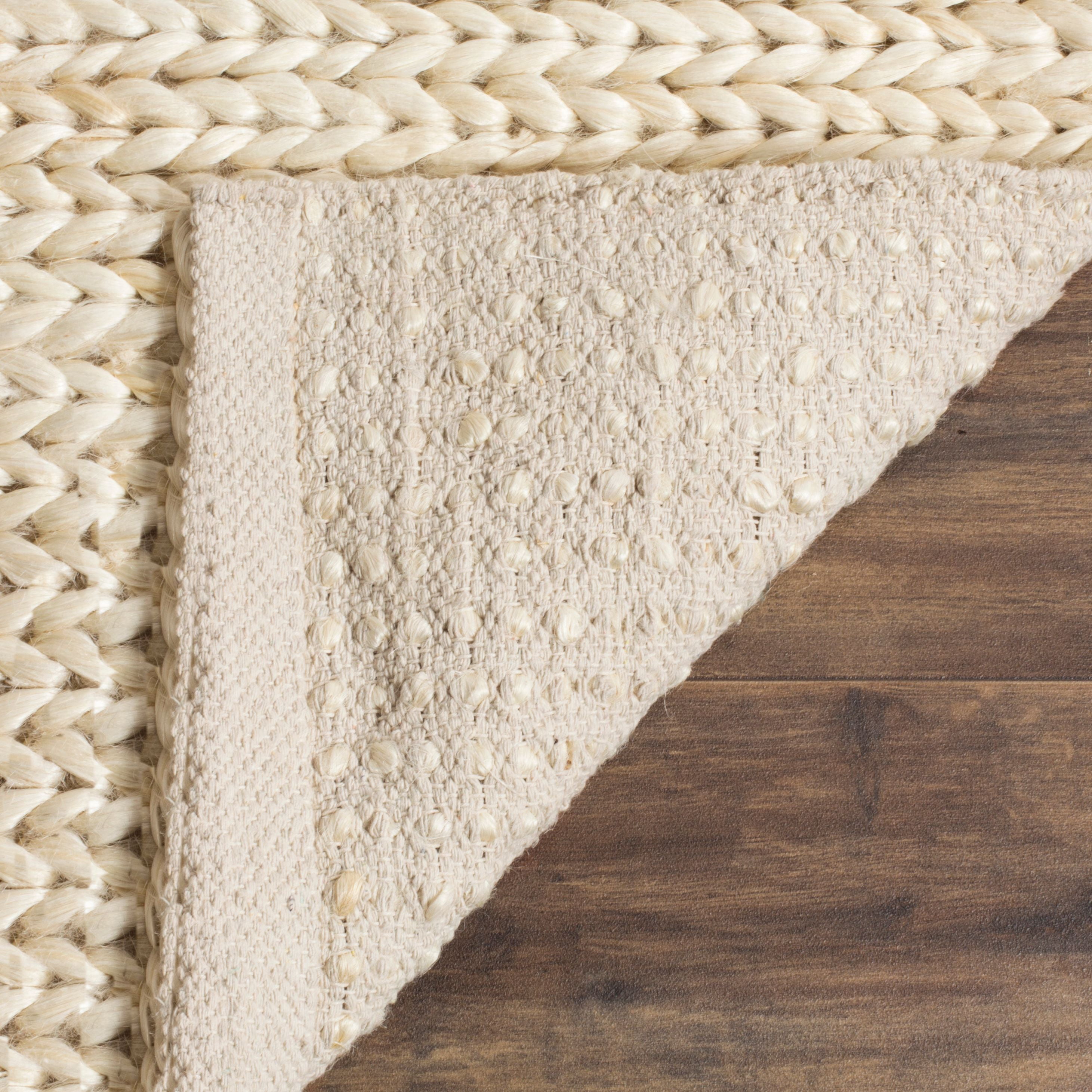SAFAVIEH Natural Fiber Robbie Braided Jute Area Rug, Ivory, 6' x 9'