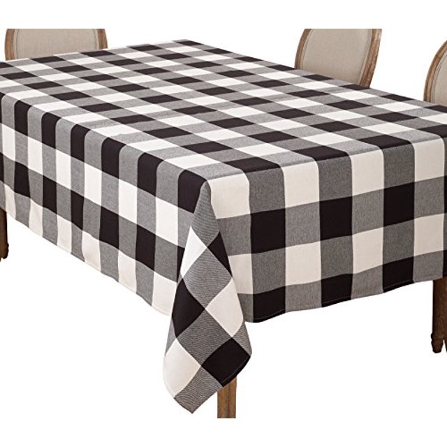 SARO 9025.BK65104B 65 x 104 in. Rectangle Buffalo Plaid Check Pattern Design Cotton Tablecloth Black