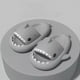 thumbnail image 3 of Cómodas Shark Hombres Y Mujeres Super Cute Sandalias Antides, 3 of 8