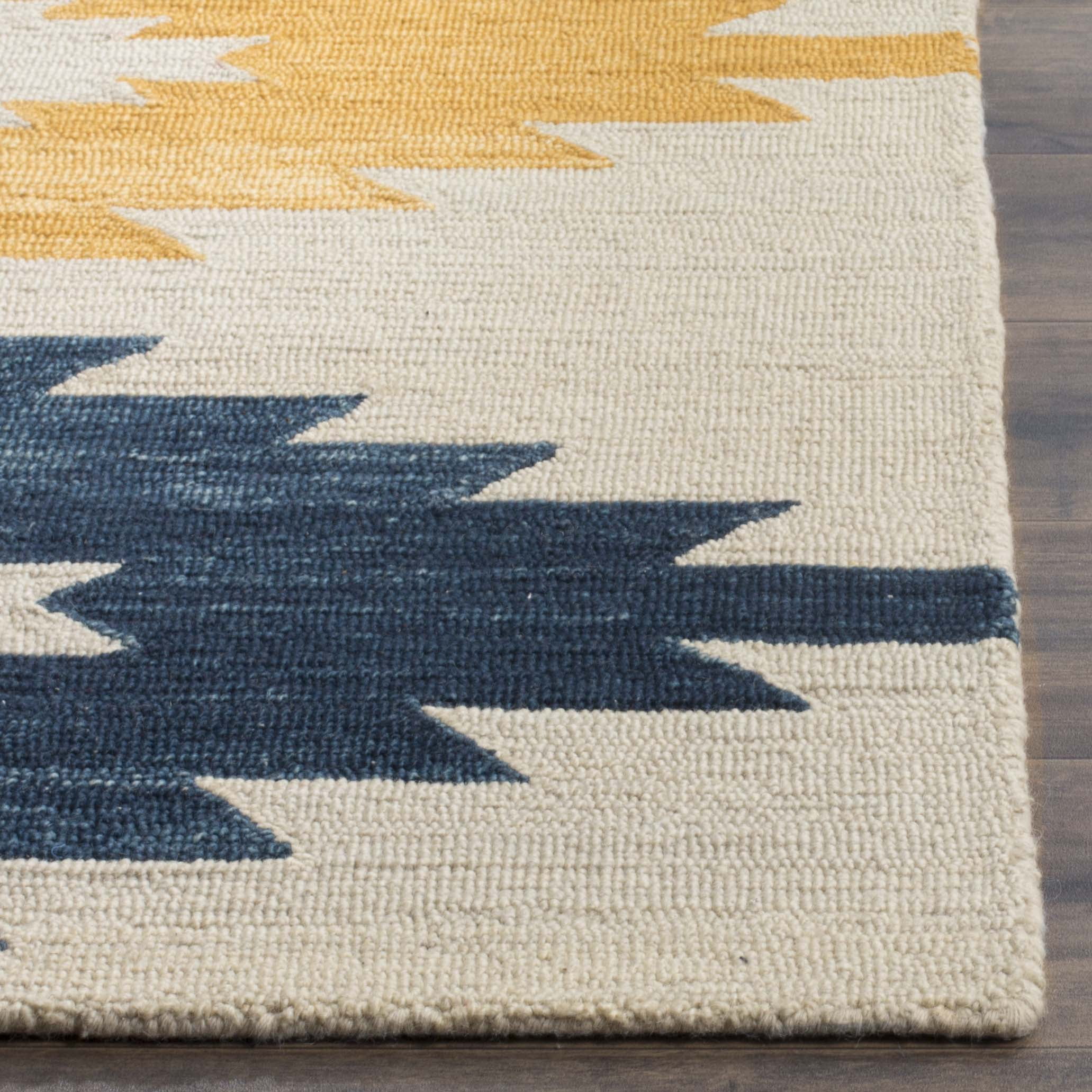 SAFAVIEH Aspen Mladen Southwestern Wool Area Rug, Ivory/Multi, 3' x 5'