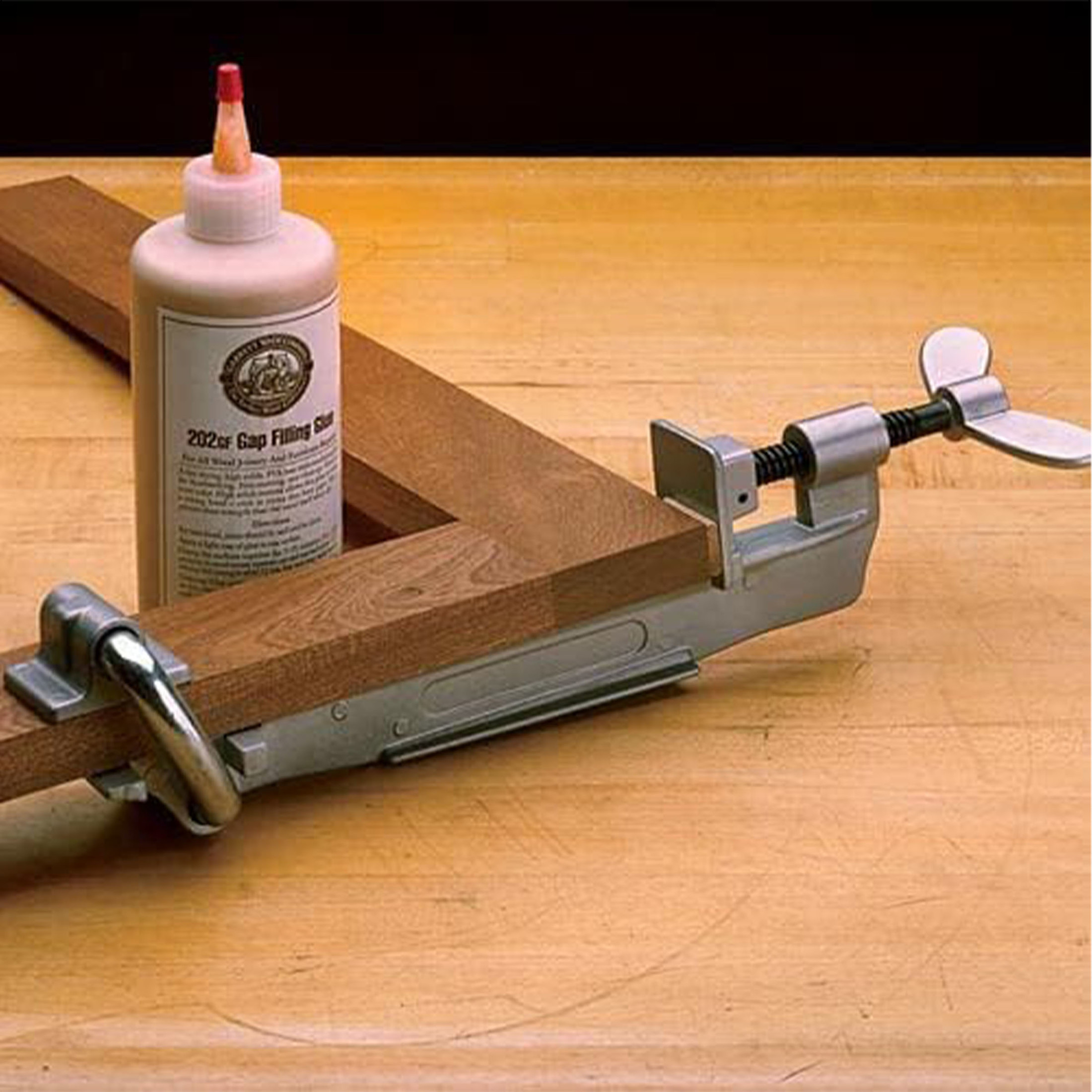 Kings County Tools Right Angle Clamp - 90 Degree Clamping Tool for Woodworking, Fits 7/8in Boards