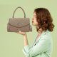 thumbnail image 5 of Pequeños bolsos y bolsos de hombro para mujer Bolsos cruzados con correa de cadena deslizante, 5 of 5