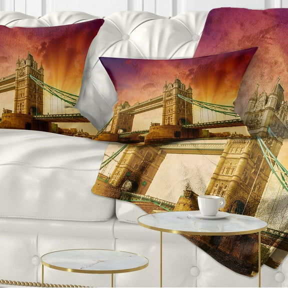 Designart Tower Bridge in Its Magnificence - Cityscape Photo Throw Pillow - 12x20