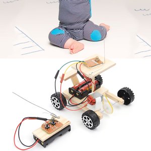 RC Voiture, Remote Control Car Toy, Environnementable Intérieur pour les enfants Accueil Enfants